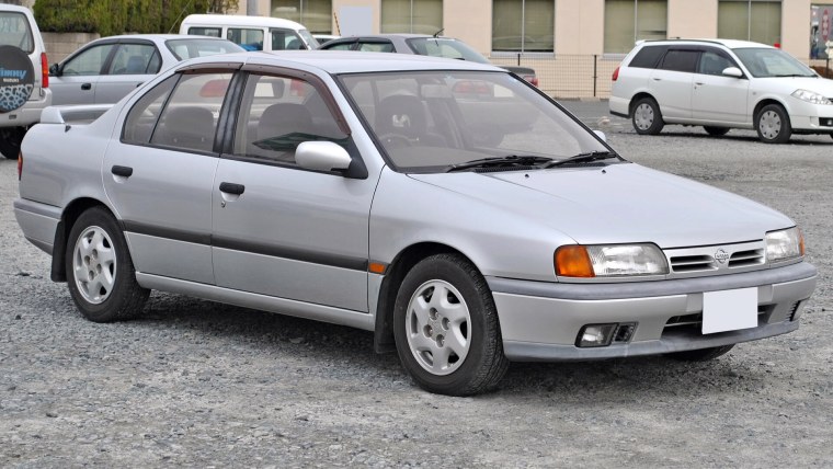 Nissan primera III (p12)