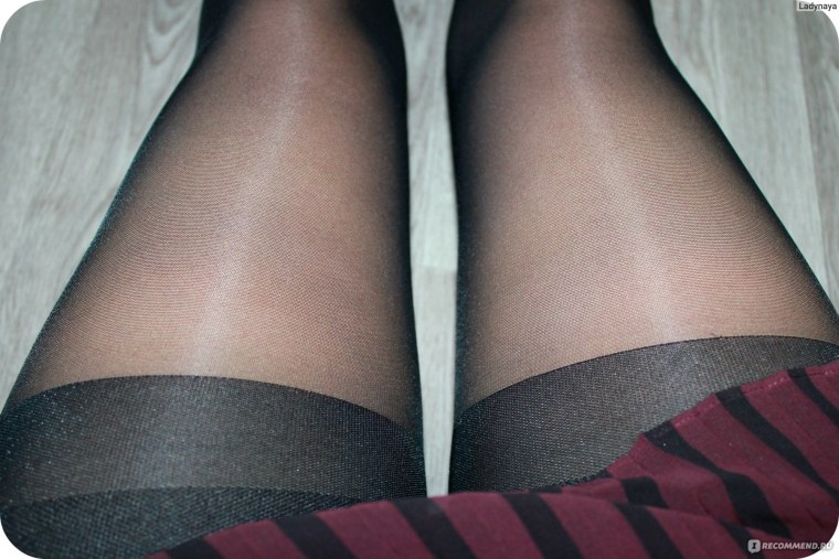 Крупные ноги в колготках