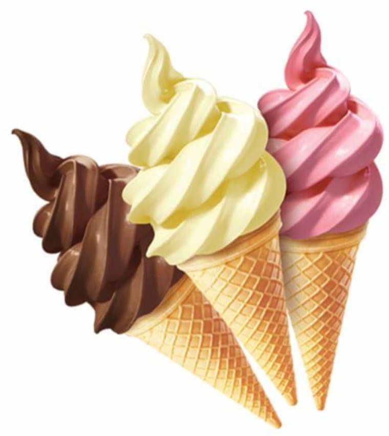 Мягкое мороженое в рожке
