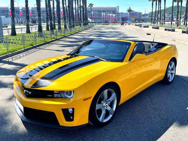 Chevrolet Camaro Бамблби