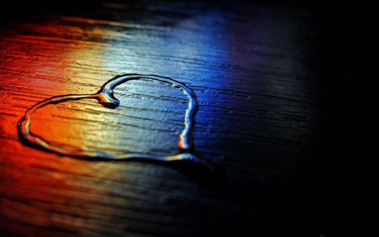 Надписи на черном фоне