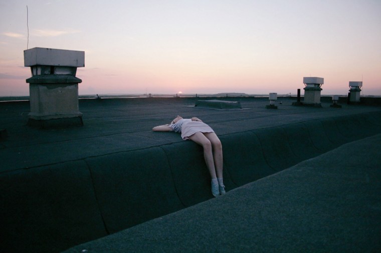 Девушка на крыше Эстетика