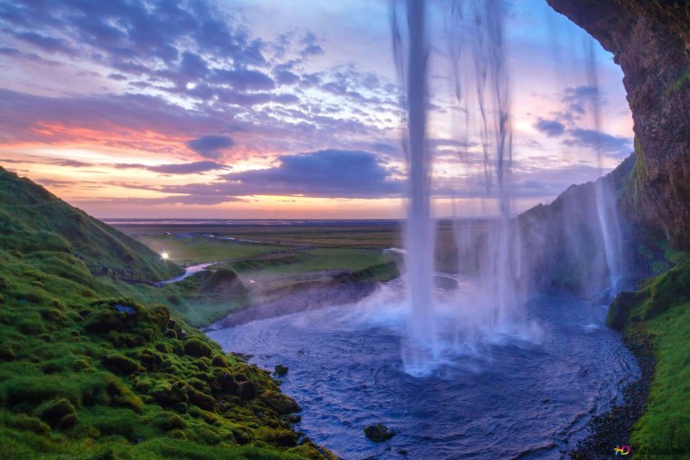 Водопад Сельяландсфосс, Исландия закат