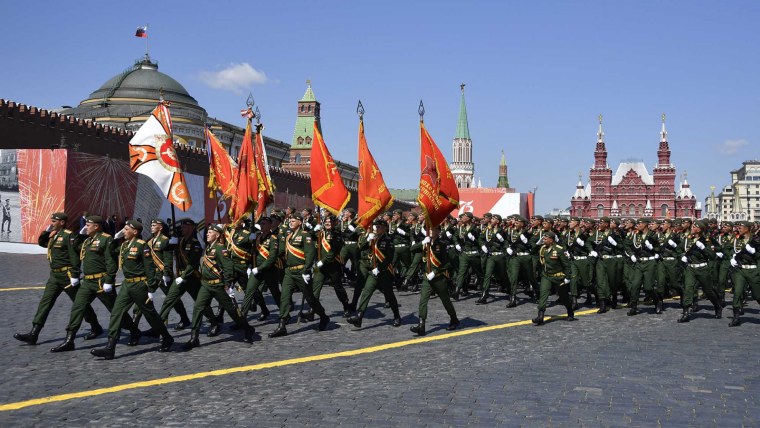 Парад Победы на красной площади в Москве 2021