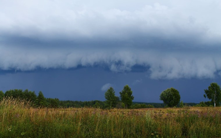 Надвигается гроза