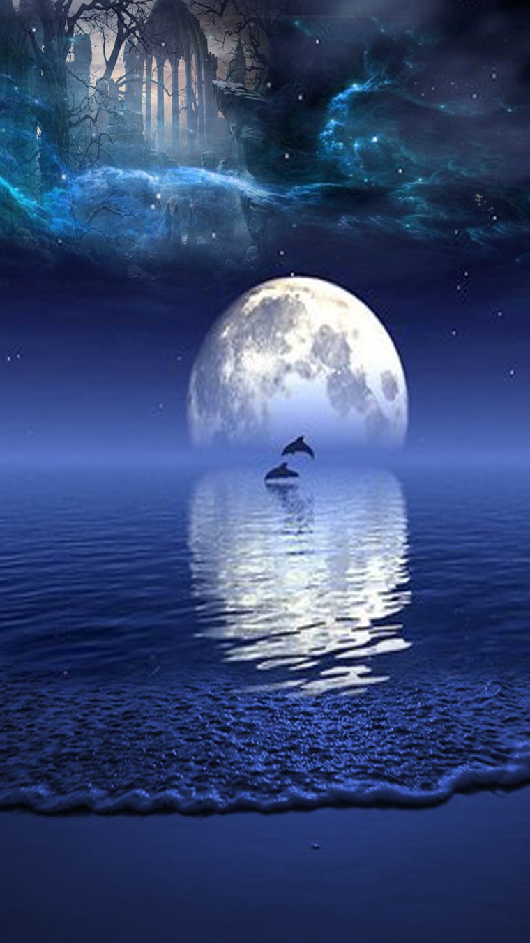 Отражение Луны в воде