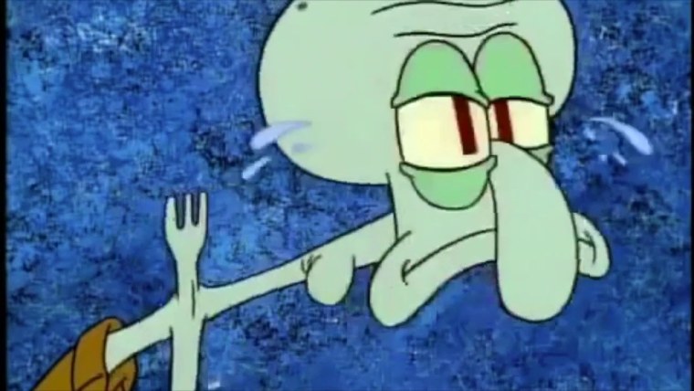 Сквидвард улыбается