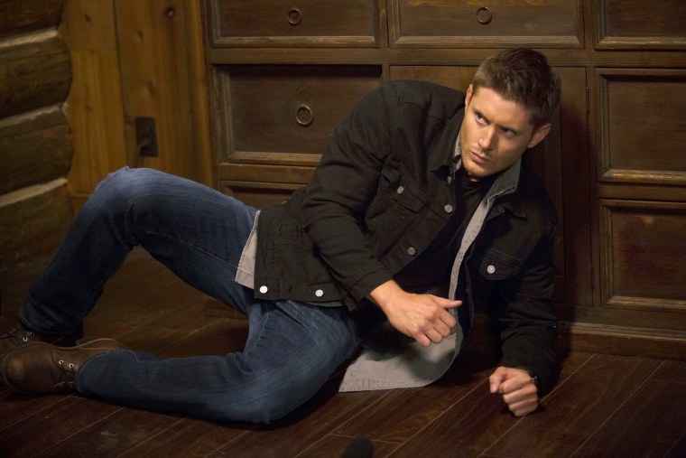 Дженсен Эклз на улице