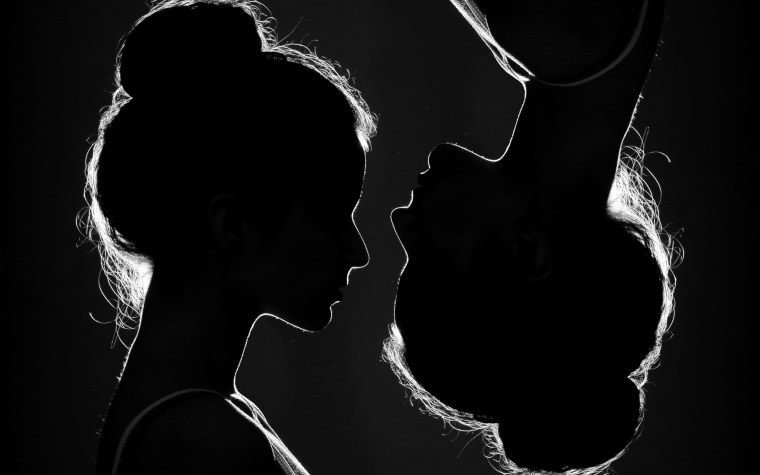 Силуэт в тени