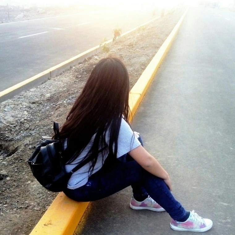 Брюнетка 12 лет без лица