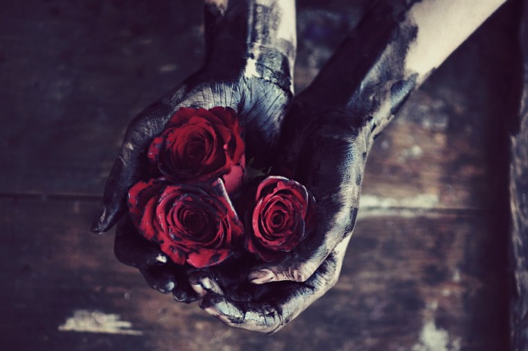 Девушка с розой