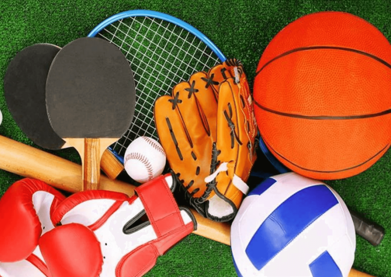 Спортивный инвентарь на траве