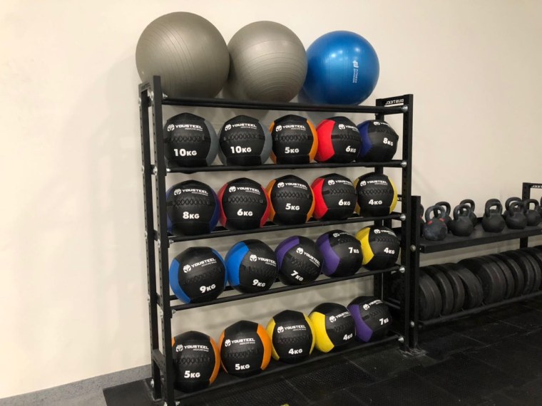 Фитнес инвентарь