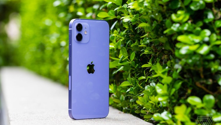 Айфон 12 Промакс оранжевый