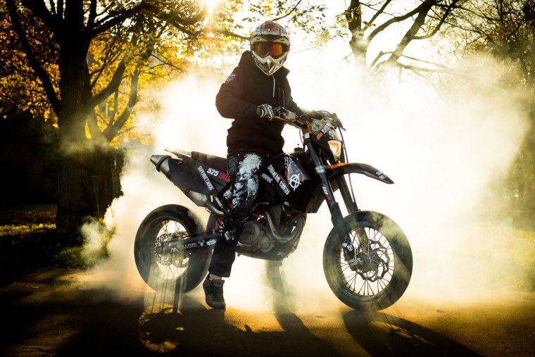 Мотард бернаут