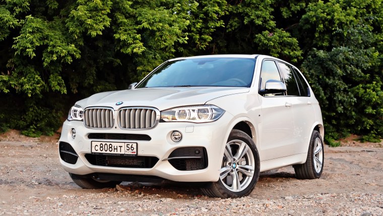 BMW x5 белая