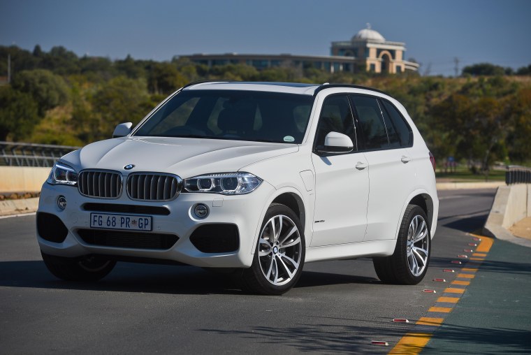 BMW x5 белая