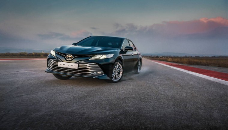 Toyota Camry РОЛЬФ