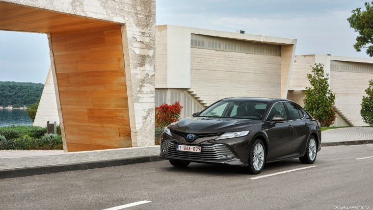 Toyota Camry 2020