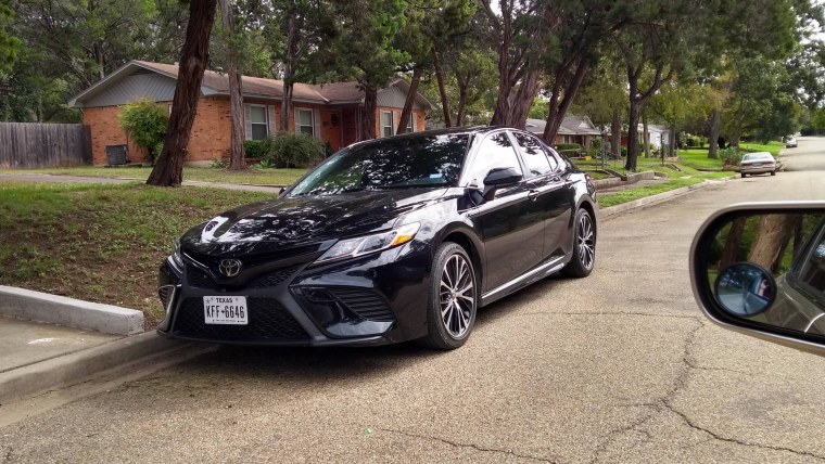 Toyota Camry 3.5 2021