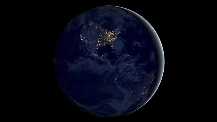 Планета земля на черном фоне