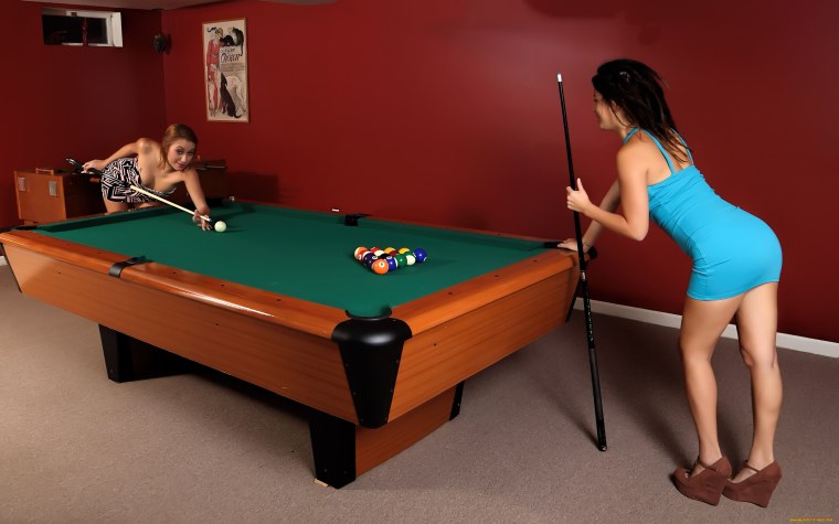 Анастасия Луппова бильярд