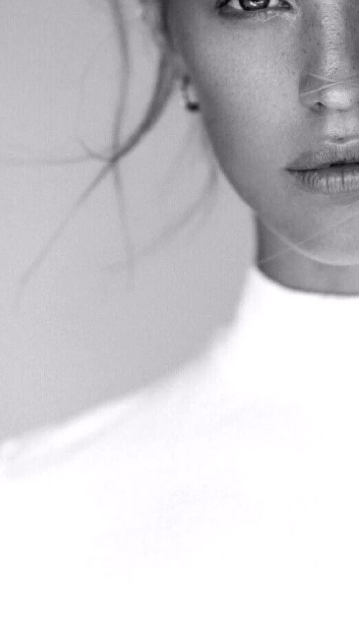 Портрет Минимализм