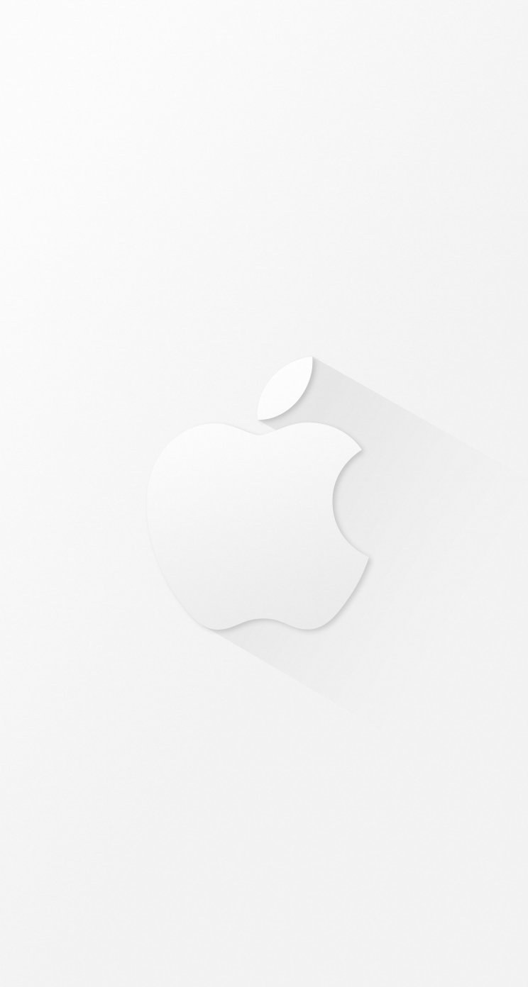 Айфон на белом фоне