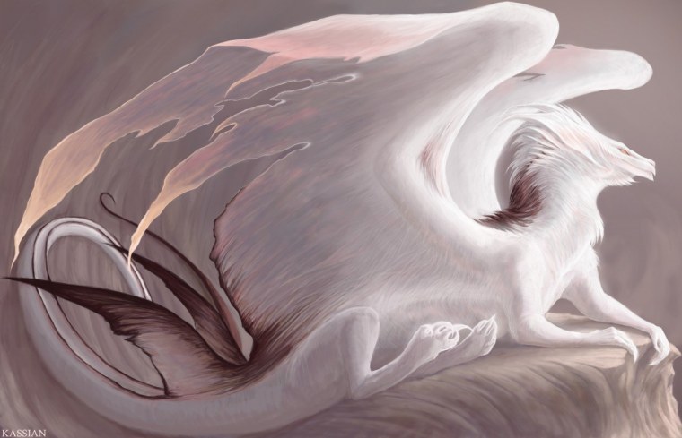 Фамильяр дракон белый