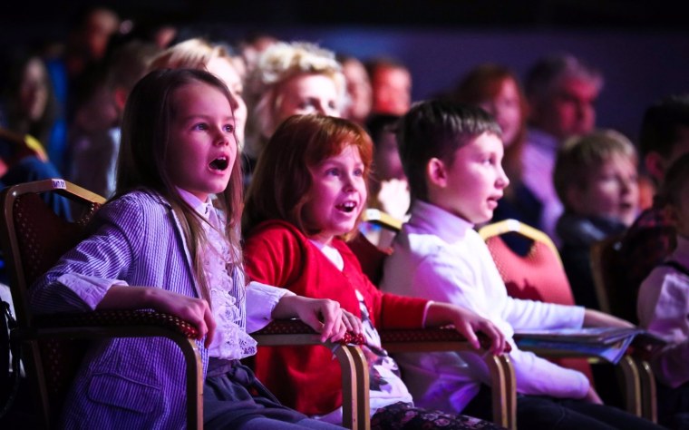 Зрители в кинотеатре