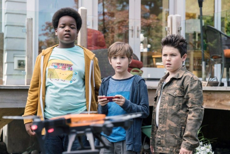 Мальчик в кинотеатре