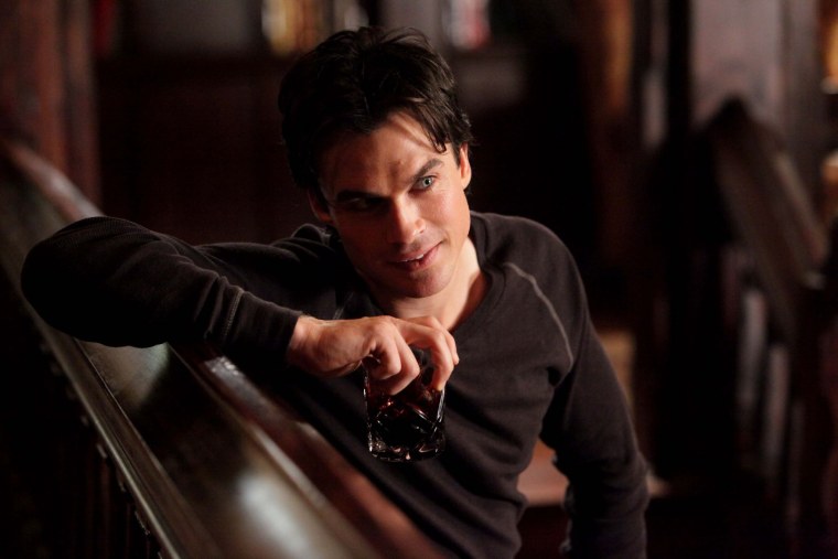 Сериал дневники вампира Деймон