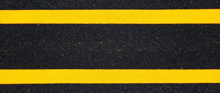 Желтая линия