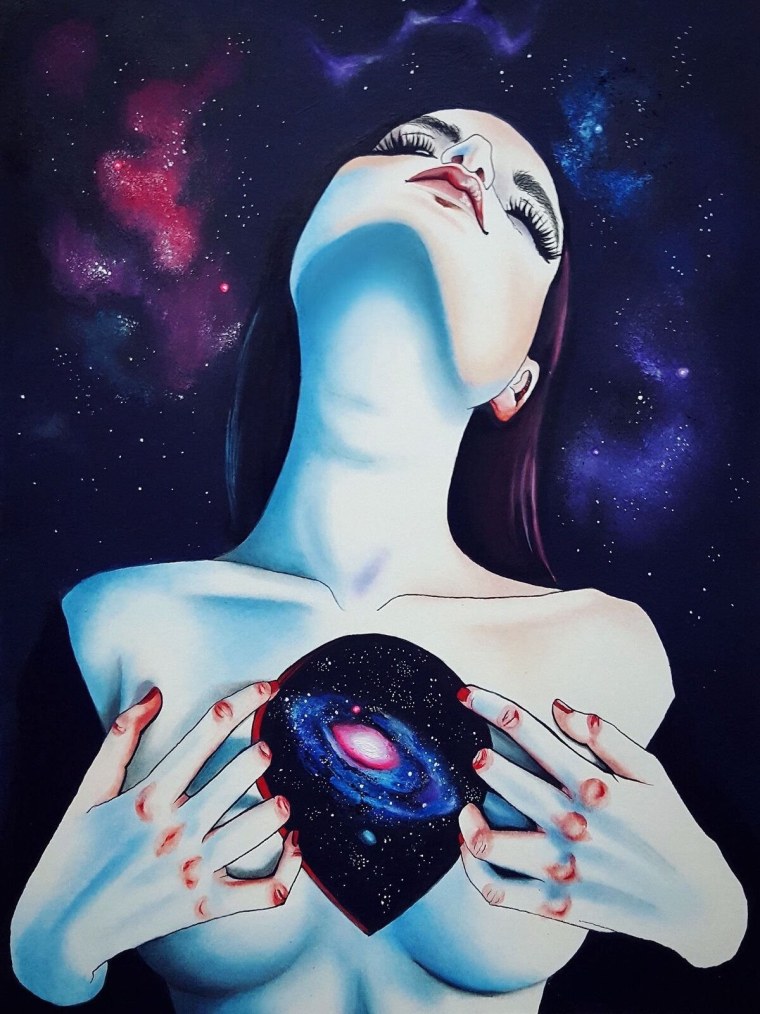 Космическая девушка