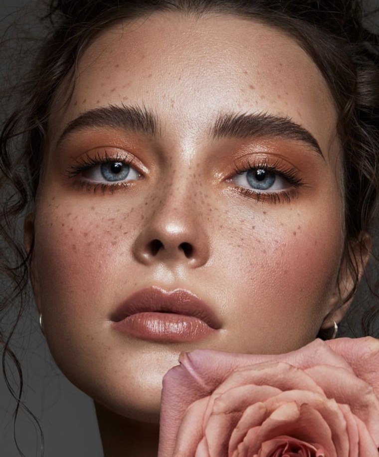 Freckles Эвелина Лашук