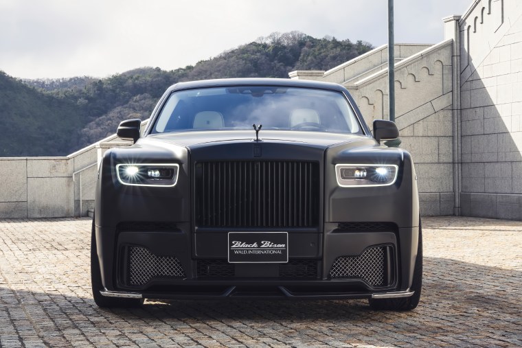 Rolls Royce Phantom 8 Wald Black Bison