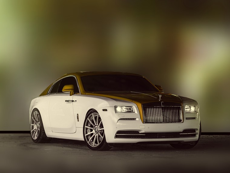 Rolls Royce Wraith черный