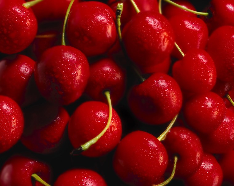 Спелая вишня