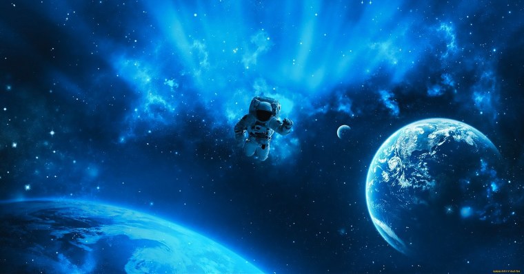 Космос планеты космонавт