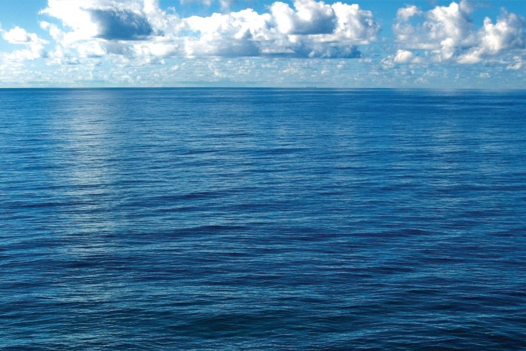 Тихий океан вода