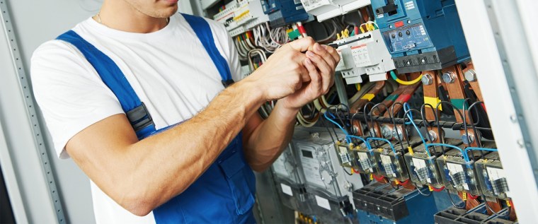 Электромонтажник по вторичным цепям
