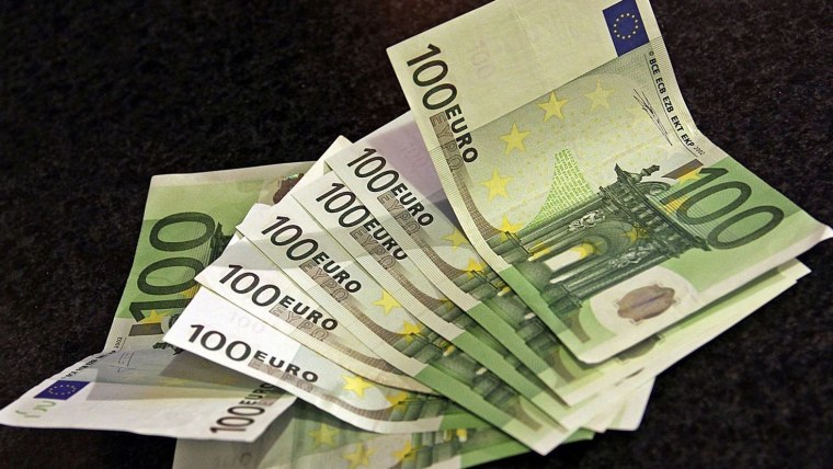 Деньги евро