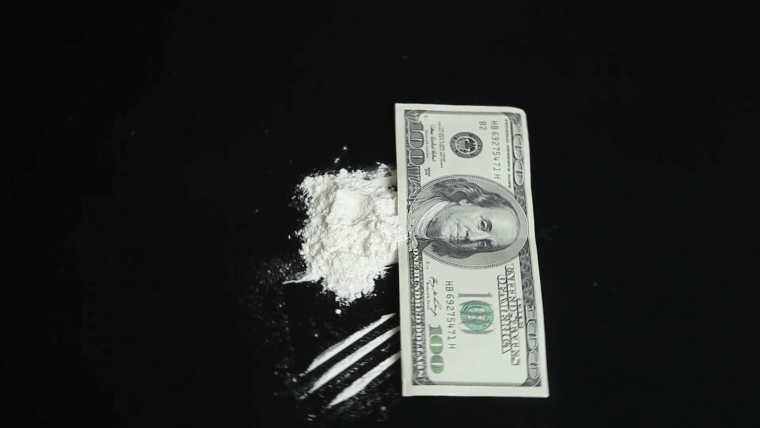 Кокаин и деньги