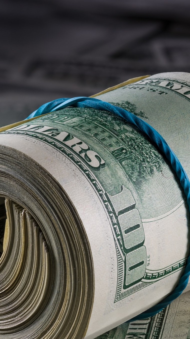 Фотообои с пачками долларов