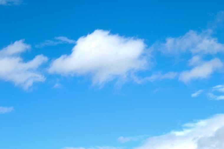 Голубое небо с облаками