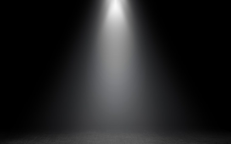 Свет прожекторов дымка