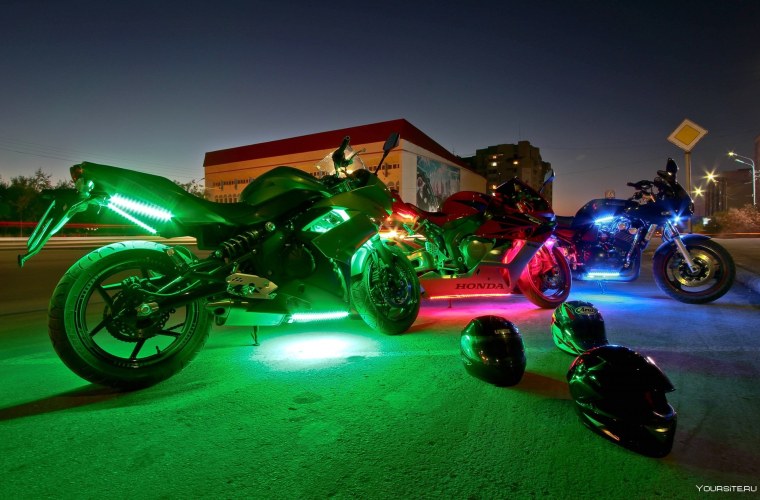 Светящиеся мотоциклы
