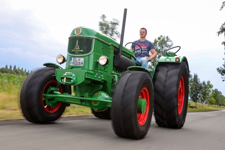 Крутой трактор