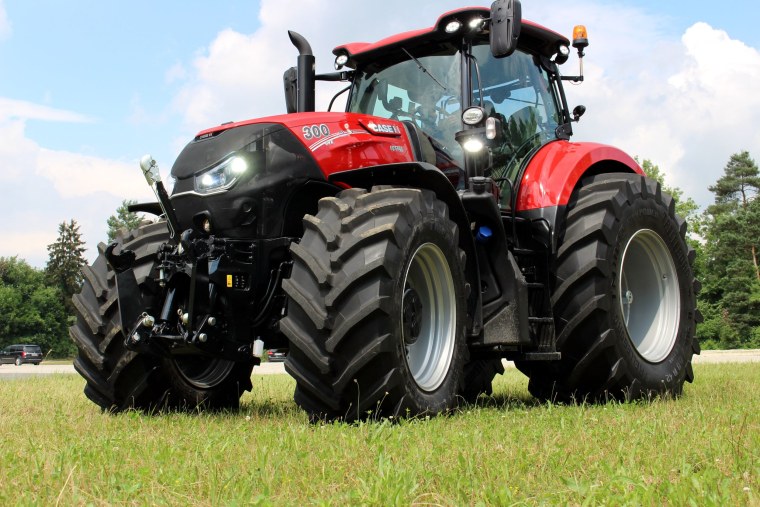 Трактор Case IH Optum 300 CVX