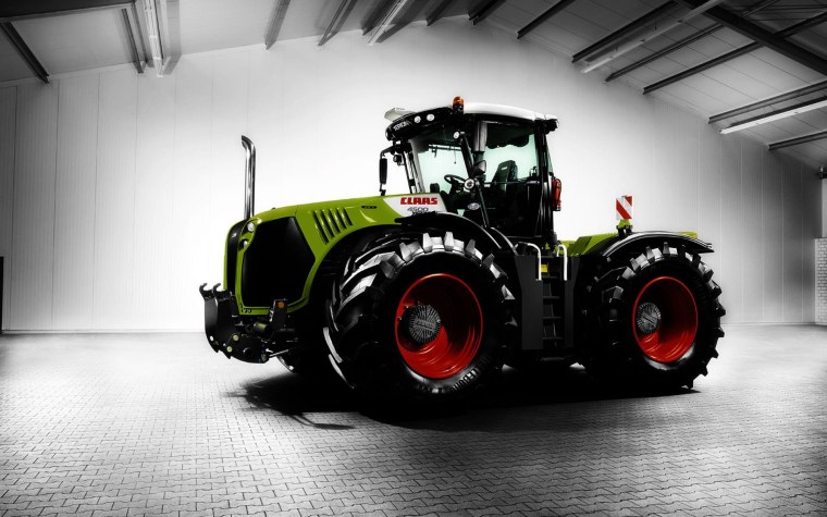 CLAAS Axion 830 2022